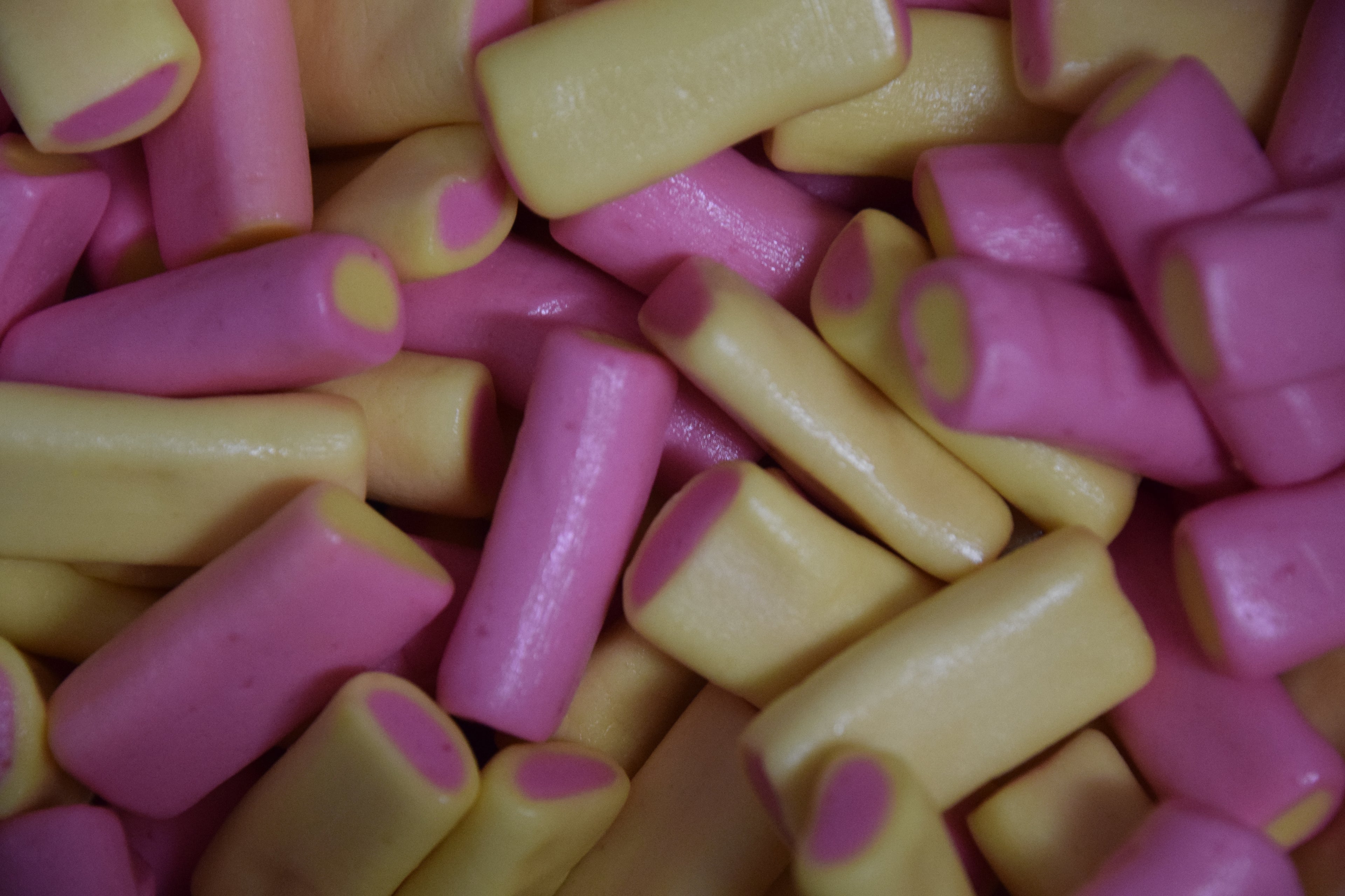 Rhubarb and Custard Haribo